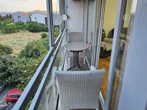 Rent, apartment, 40m², 1 maj, Podgorica - image 8