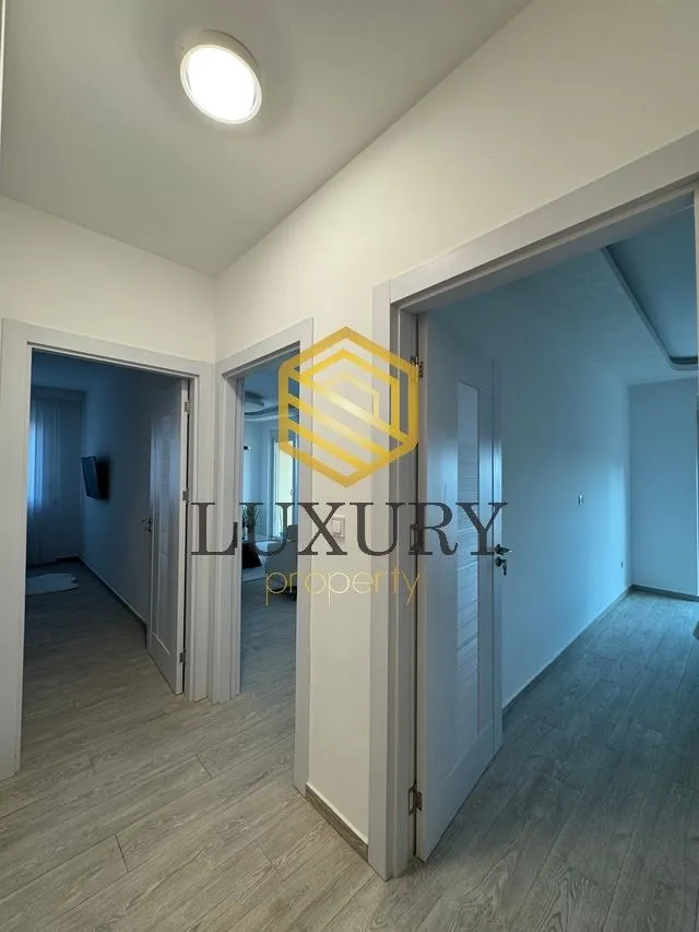 Prodaja, dvosoban stan, 74m², Bečići, Budva