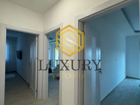 Sale, two bedroom apartment, 74m², Bečići, Budva - image 11