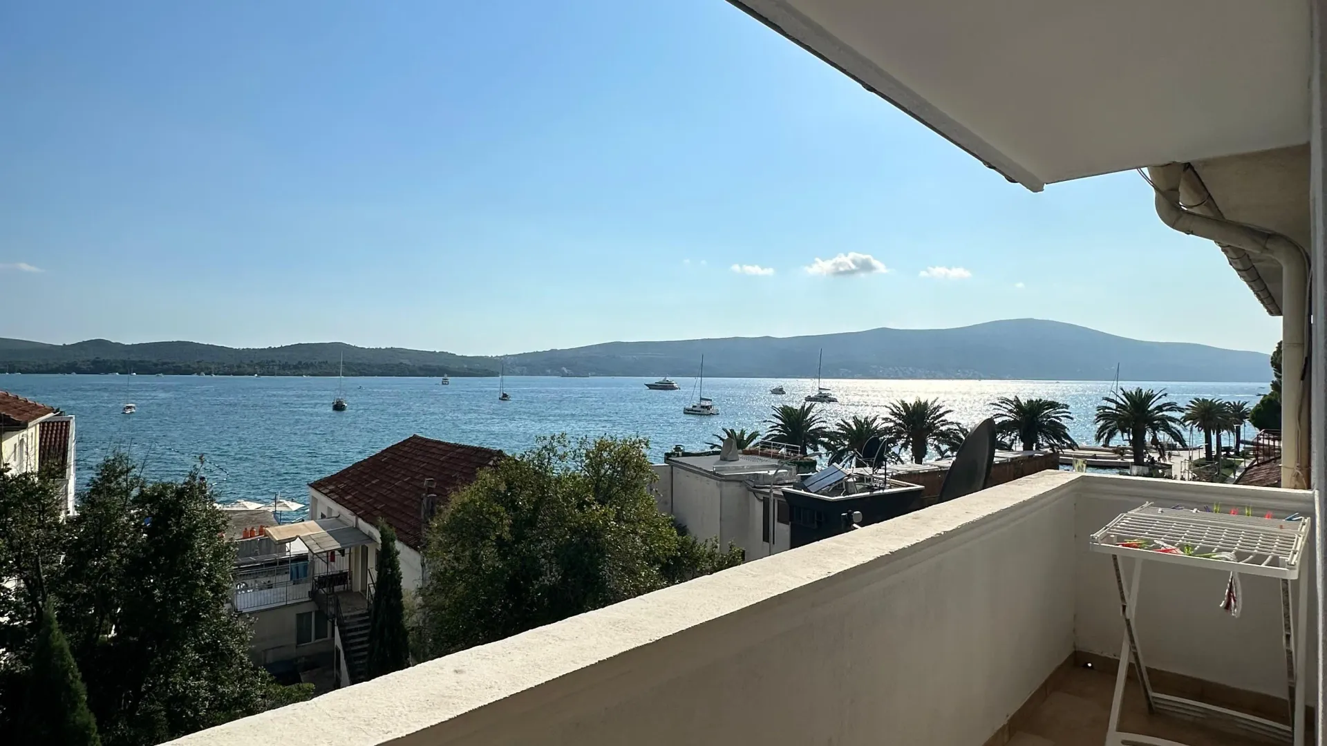 Rent, one bedroom apartment, 57m², Centar, Tivat