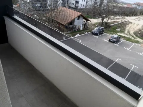 Izdavanje, dvosoban stan, 42m², Mirijevo Sve Podlokacije, Beograd - image 1