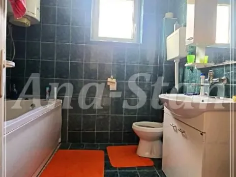 Sale, house, 270m², Ritopek, Grocka - image 13