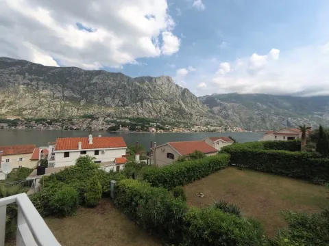 Sale, house, 230m², Prčanj, Kotor - image 12