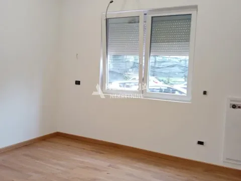 Prodaja, stan, 19m², Slavujev Venac, Zvezdara Sve Podlokacije - image 3