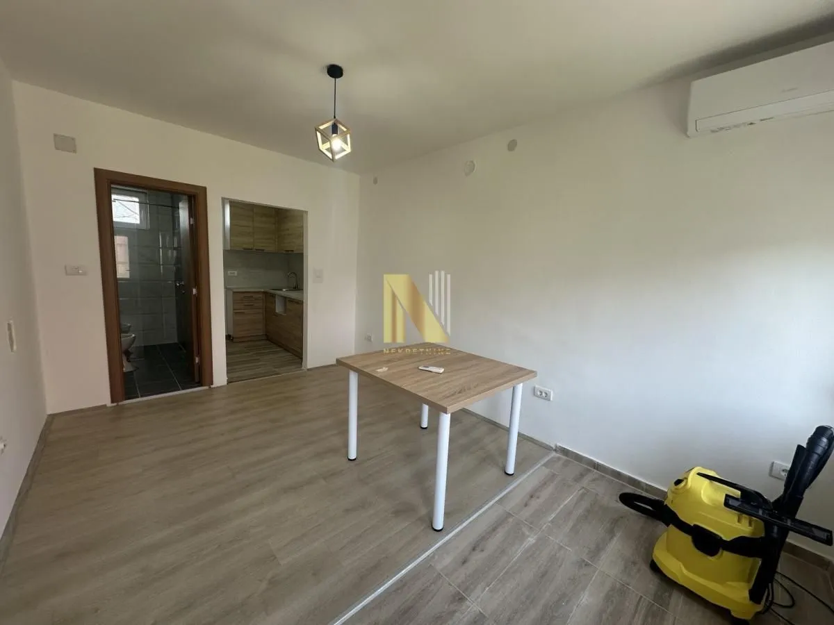 Rent, house, 231m², Kovilj, Novi Sad Sve Podlokacije