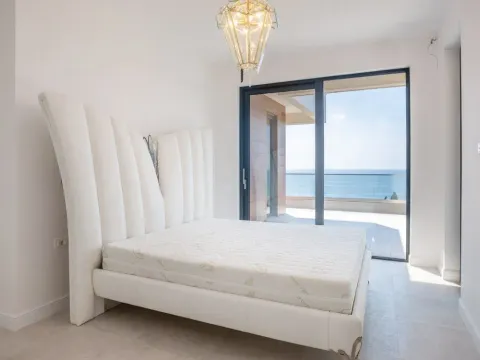 Sale, house, 632m², Rijeka Reževići, Budva - image 24