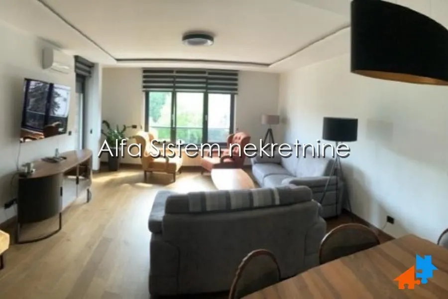 Rent, three bedroom apartment, 90m², Čukarica, Beograd