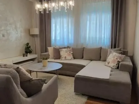 Prodaja, jednosoban stan, 32m², Podbara, Novi Sad Sve Podlokacije