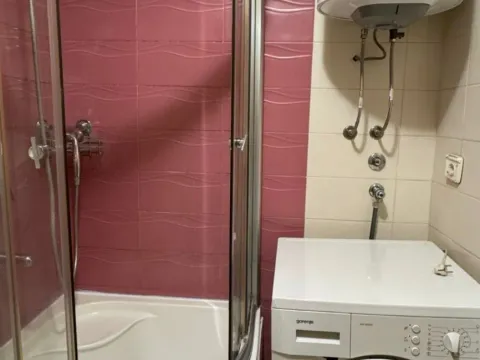 Izdavanje, jednosoban stan, 30m², Rozino, Budva - image 8