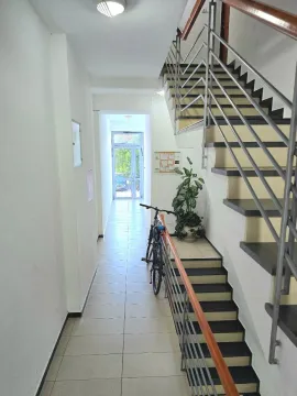 Prodaja, dvosoban stan, 64m², Obala Morače, Podgorica - image 14