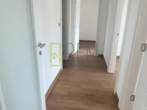 Sale, three bedroom apartment, 110m², Tološka šuma, Podgorica - image 12