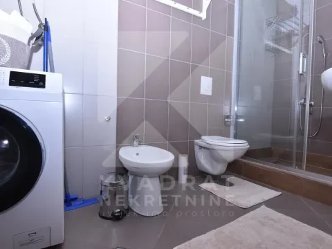 Rent, three bedroom apartment, 105m², Ljubović, Podgorica - image 14