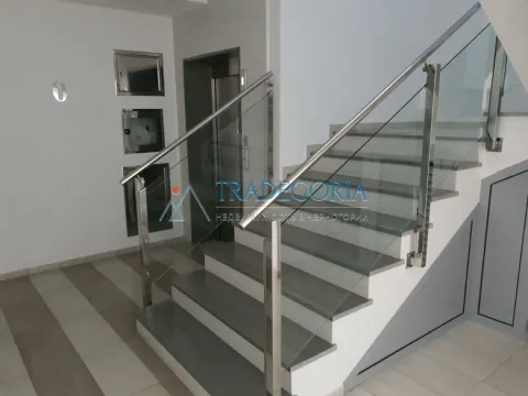 Prodaja, trosoban stan, 95m², Budva, Crna Gora - image 13