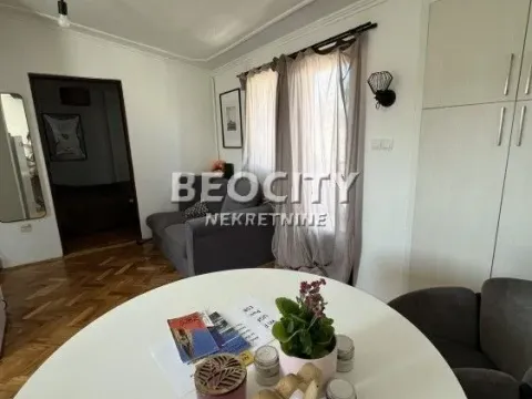 Prodaja, jednosoban stan, 32m², Centar, Novi Sad - image 5