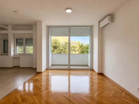 Prodaja, jednosoban stan, 58m², Preko Morače, Podgorica - image 2