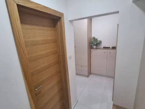 Sale, three bedroom apartment, 89m², Drpe Mandića, Podgorica - image 13