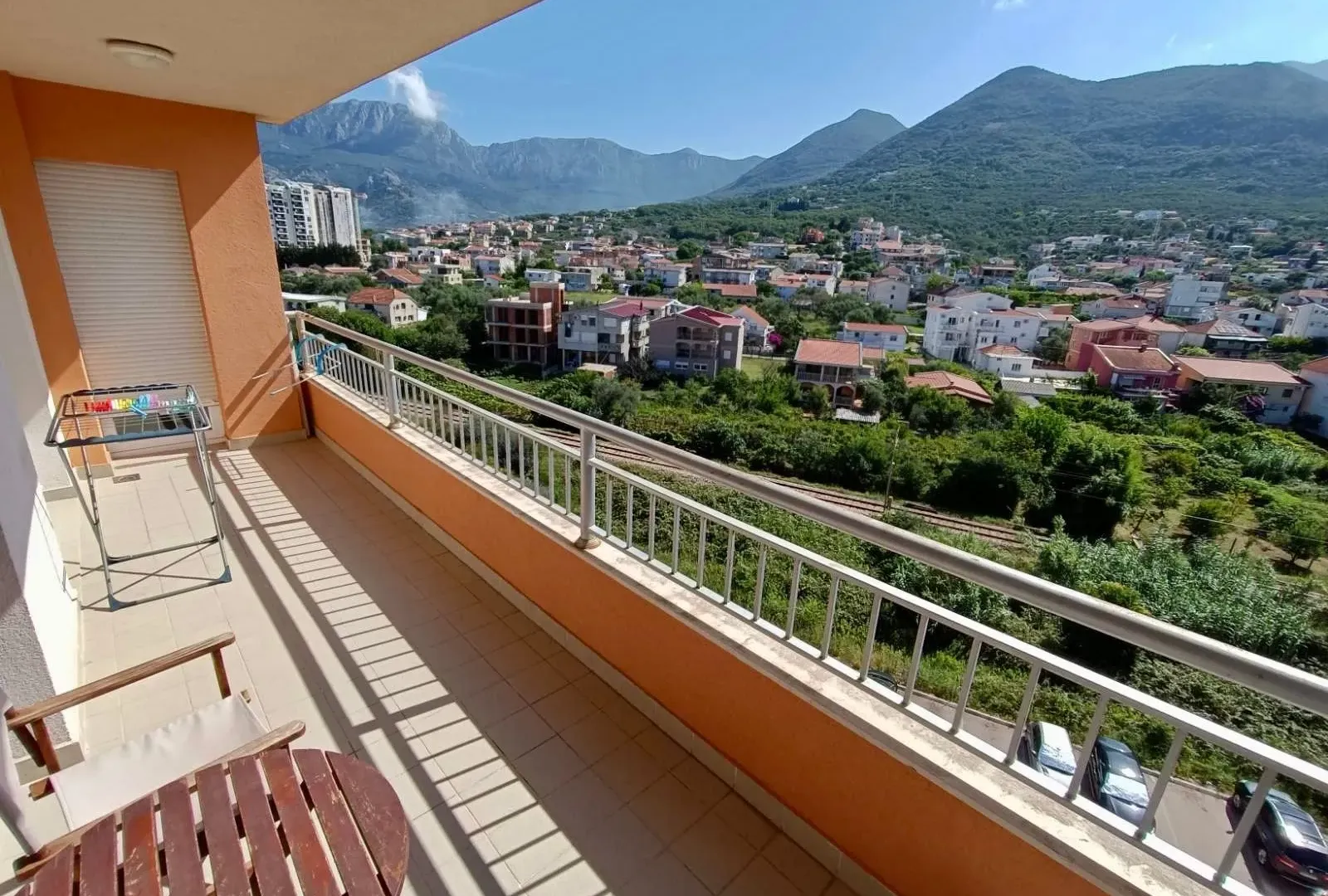 Rent, two bedroom apartment, 77m², Bjeliši, Bar