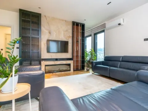 Izdavanje, trosoban stan, 142m², Zagorič, Podgorica - image 7