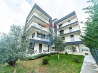 Izdavanje, dvosoban stan, 100m², Tološi, Podgorica - image 5