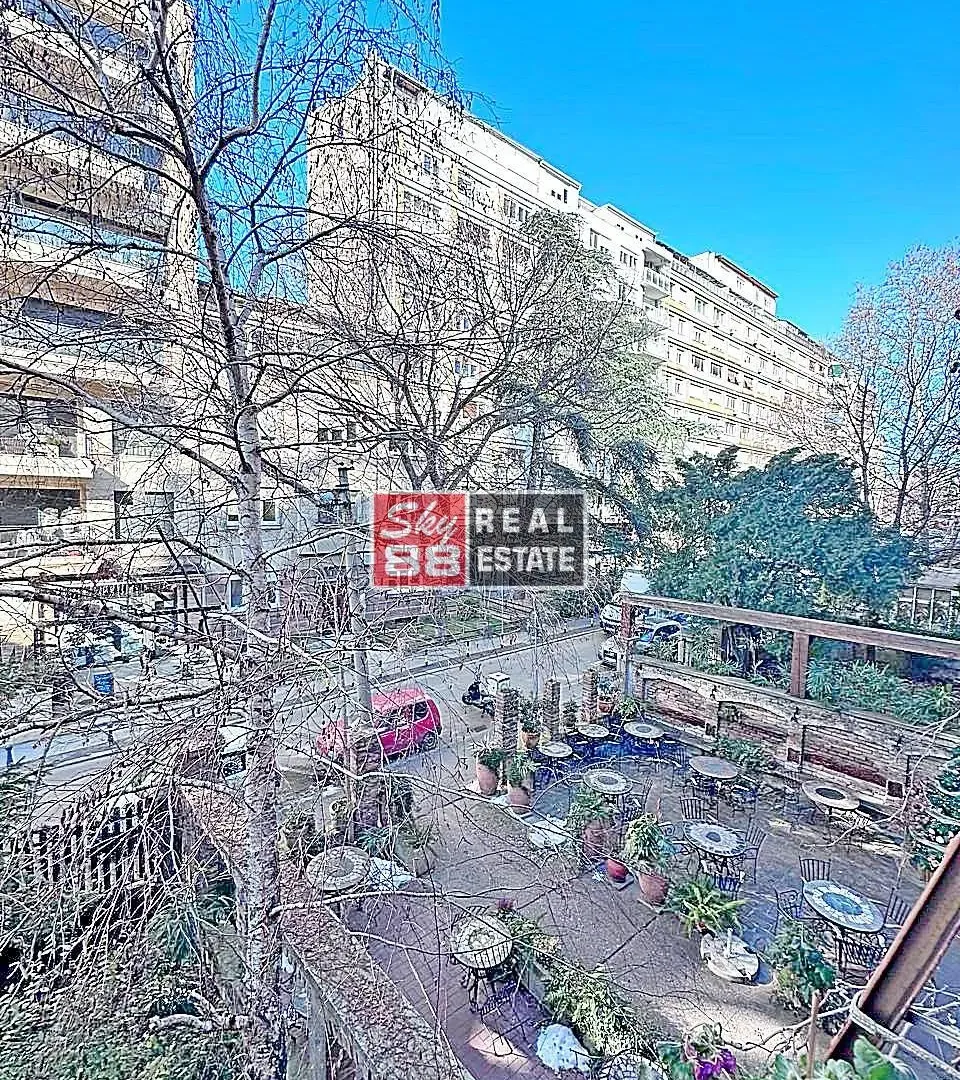 Sale, two bedroom apartment, 46m², Kalenić Pijaca, Vračar Sve Podlokacije