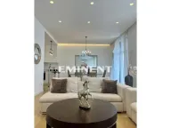 Izdavanje, trosoban stan, 205m², Novi Beograd Blok 65, Novi Beograd Sve Podlokacije - image 8