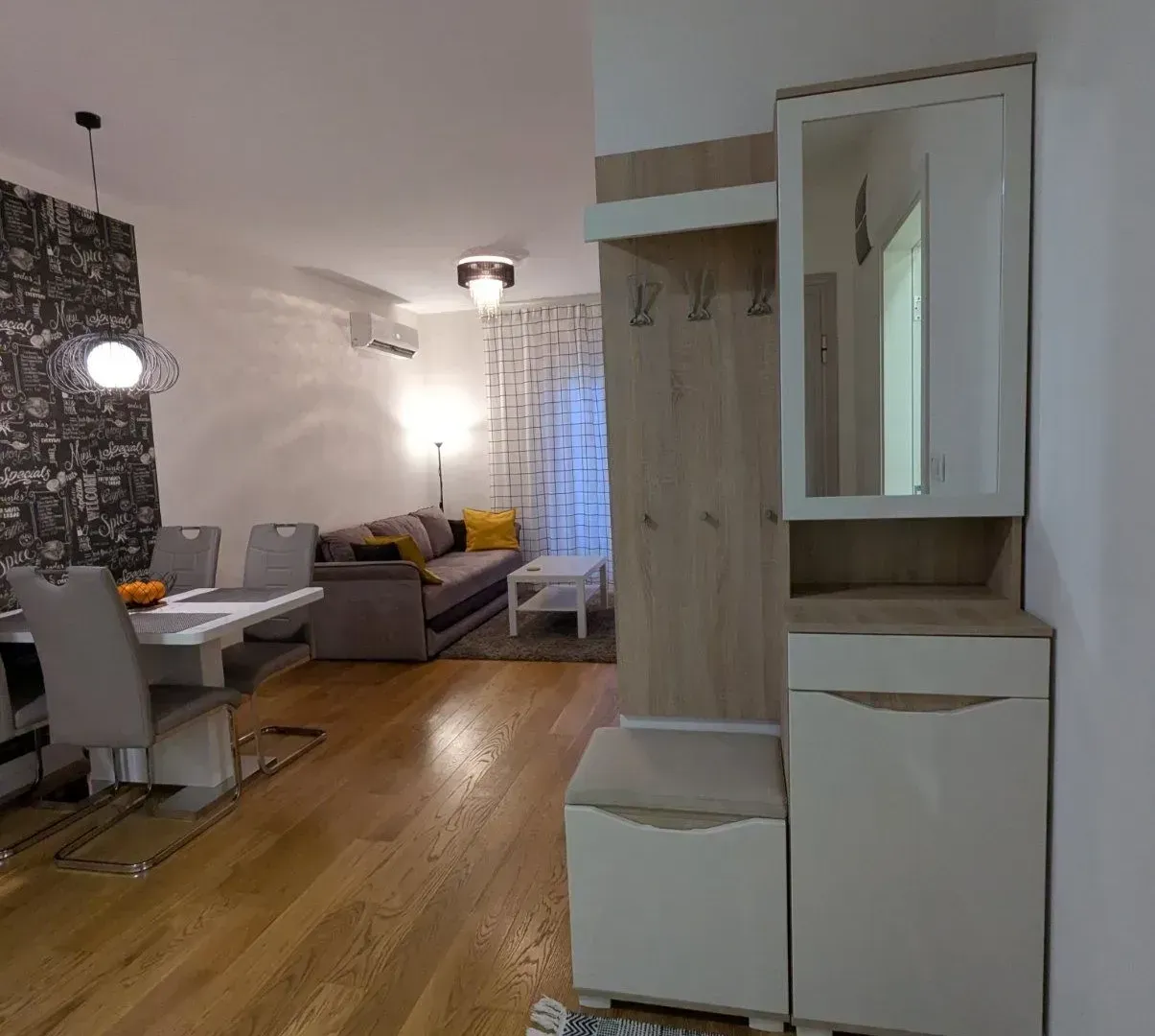 Rent, one bedroom apartment, 40m², Central Point, Podgorica