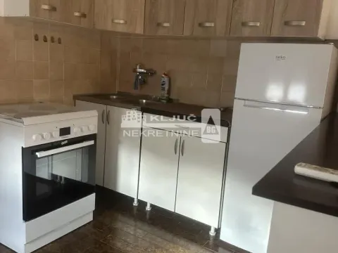 Izdavanje, dvosoban stan, 62m², Kalenić Pijaca, Vračar Sve Podlokacije - image 6