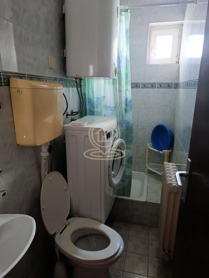 Izdavanje, jednosoban stan, 31m², Bulevar Oslobodjenja, Novi Sad Sve Podlokacije