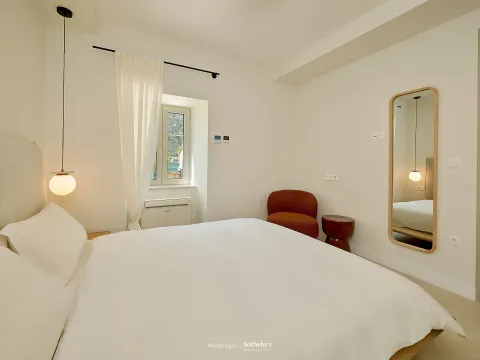 Rent, house, 200m², Dobrota, Kotor - image 20