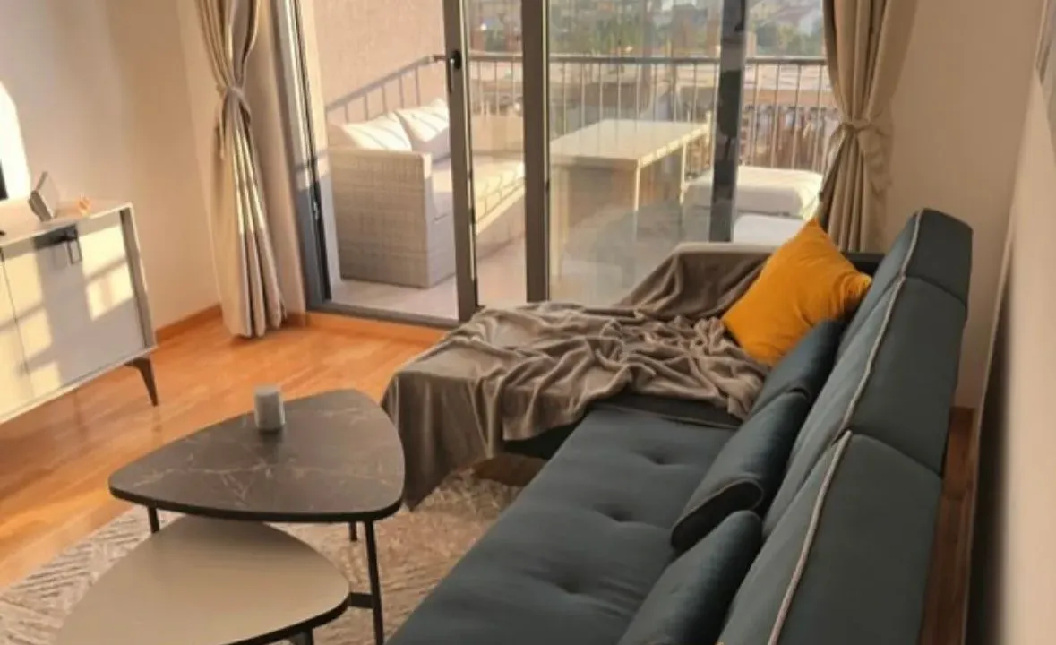 Izdavanje, dvosoban stan, 71m², Mažina, Tivat