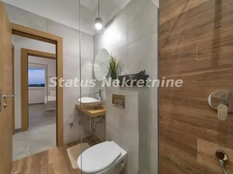 Izdavanje, kuća, 310m², Sremski Karlovci, Novi Sad - image 20