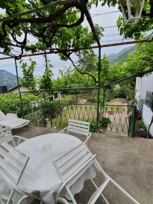 Prodaja, kuća, 77m², Sutomore, Bar
