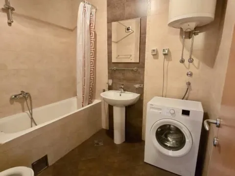 Prodaja, stan, 64m², Stari Aerodrom, Podgorica - image 5