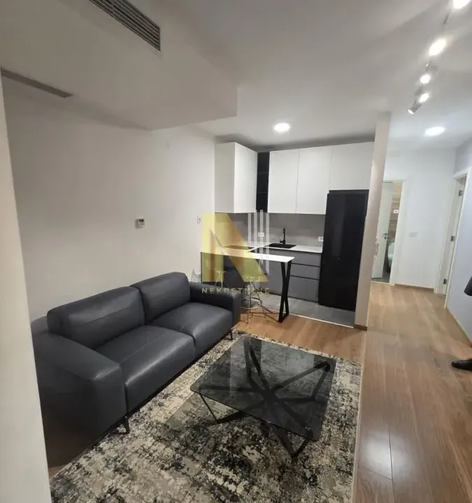 Prodaja, jednosoban stan, 49m², Centar, Novi Sad