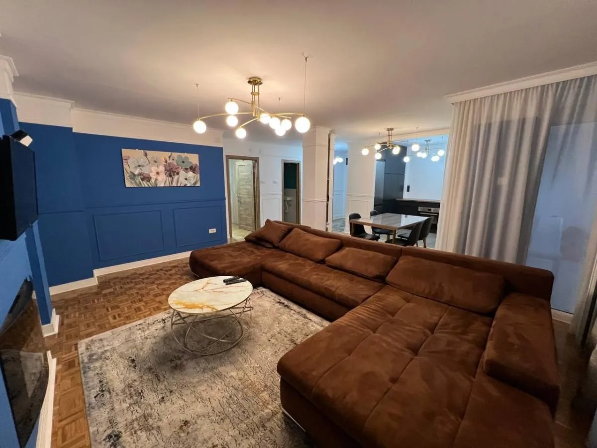 Prodaja, četvorosoban stan, 96m², Sajam, Novi Sad Sve Podlokacije