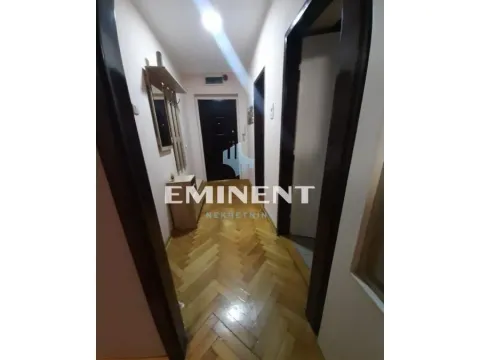 Izdavanje, trosoban stan, 68m², Novi Beograd Sve Podlokacije, Beograd - image 4