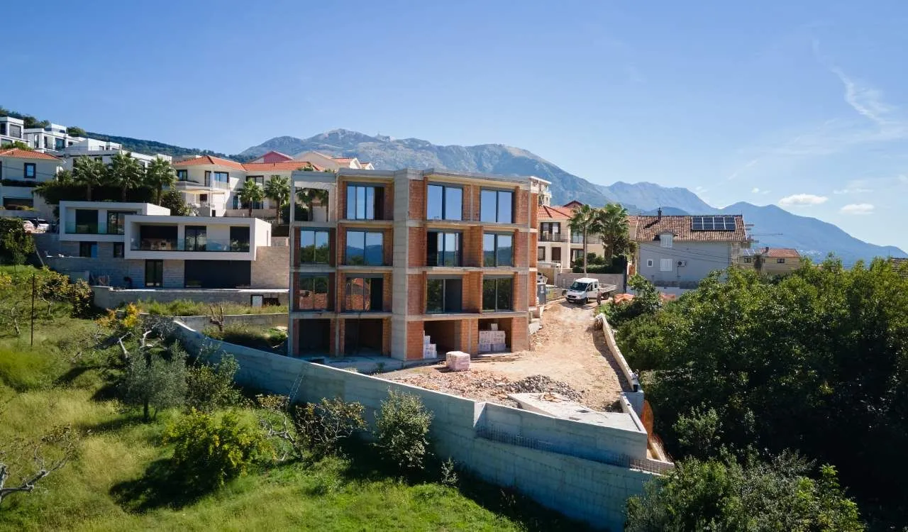 Prodaja, garsonjera, 27m², Tivat, Crna Gora