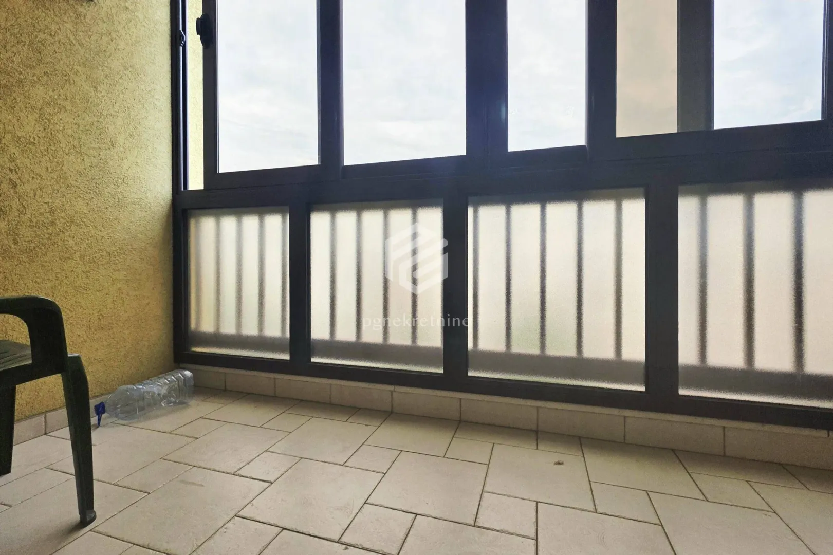 Rent, one bedroom apartment, 60m², Stari Aerodrom, Podgorica