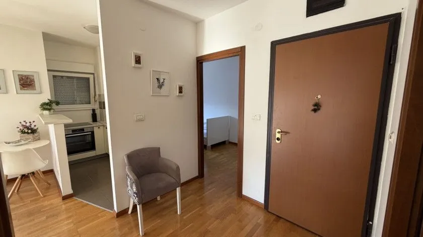 Rent, two bedroom apartment, 63m², City Kvart, Podgorica