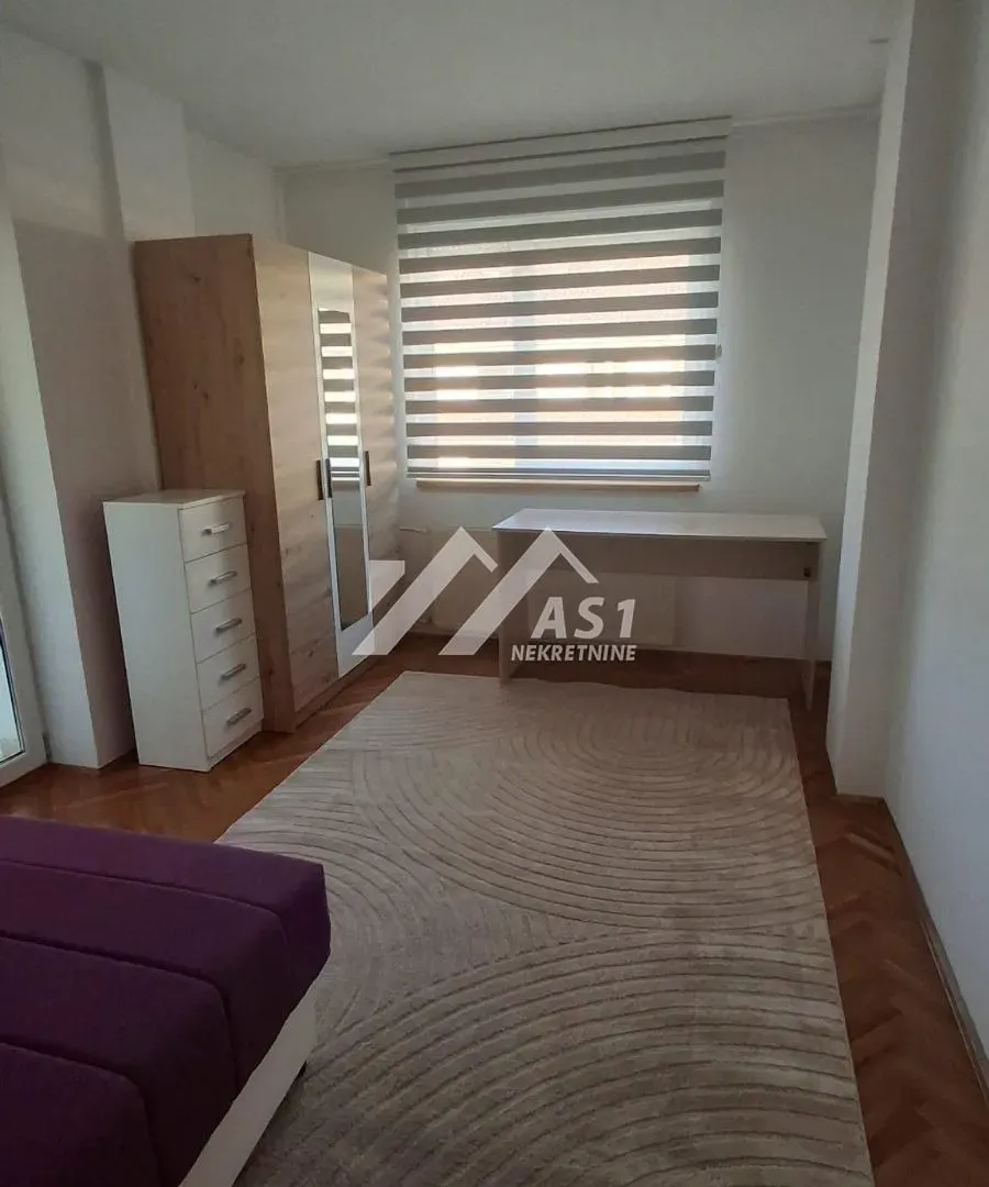 Izdavanje, dvosoban stan, 47m², Rotkvarija, Novi Sad Sve Podlokacije