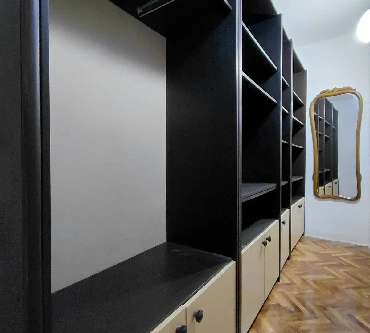 Rent, house, 200m², Gornja Gorica, Podgorica