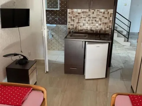 Prodaja, kuća, 350m², Sutomore, Bar - image 36