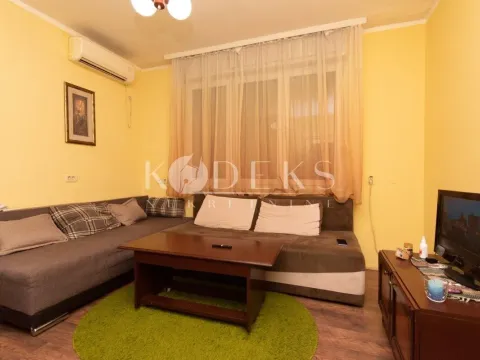 Rent, one bedroom apartment, 43m², Stara Varoš, Podgorica - image 5