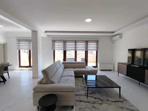 Sale, apartment, 166m², Centar, Budva - image 1