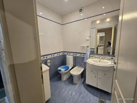 Sale, three bedroom apartment, 77m², Autokomanda, Voždovac Sve Podlokacije - image 12