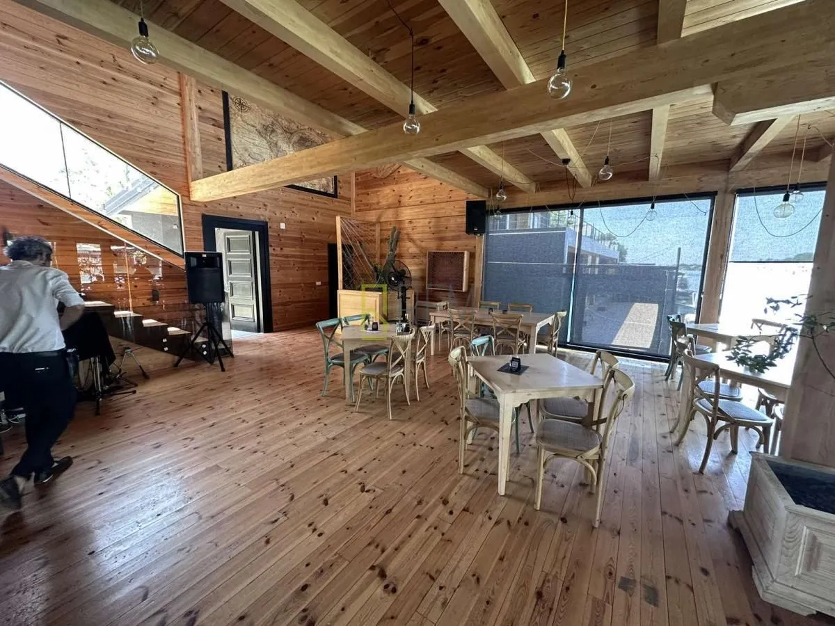 Prodaja, ugostiteljski objekat, 400m², Ulcinj, Crna Gora