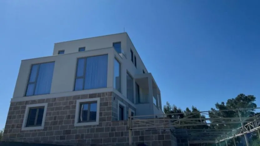 Prodaja, dvosoban stan, 90m2, Mrčevac, Tivat