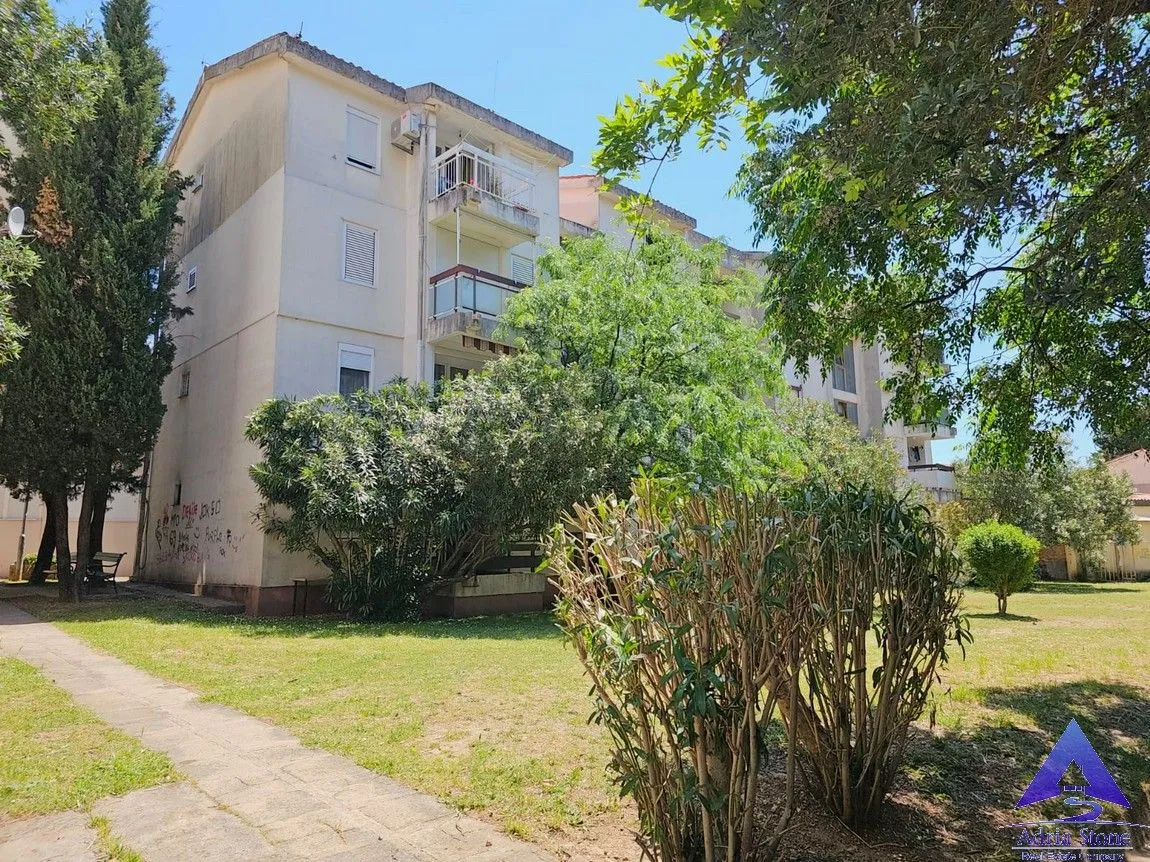 Prodaja, dvosoban stan, 52m², Dubovica, Budva
