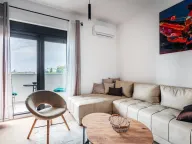 Izdavanje, jednosoban stan, 44m², Bečići, Budva - image 16