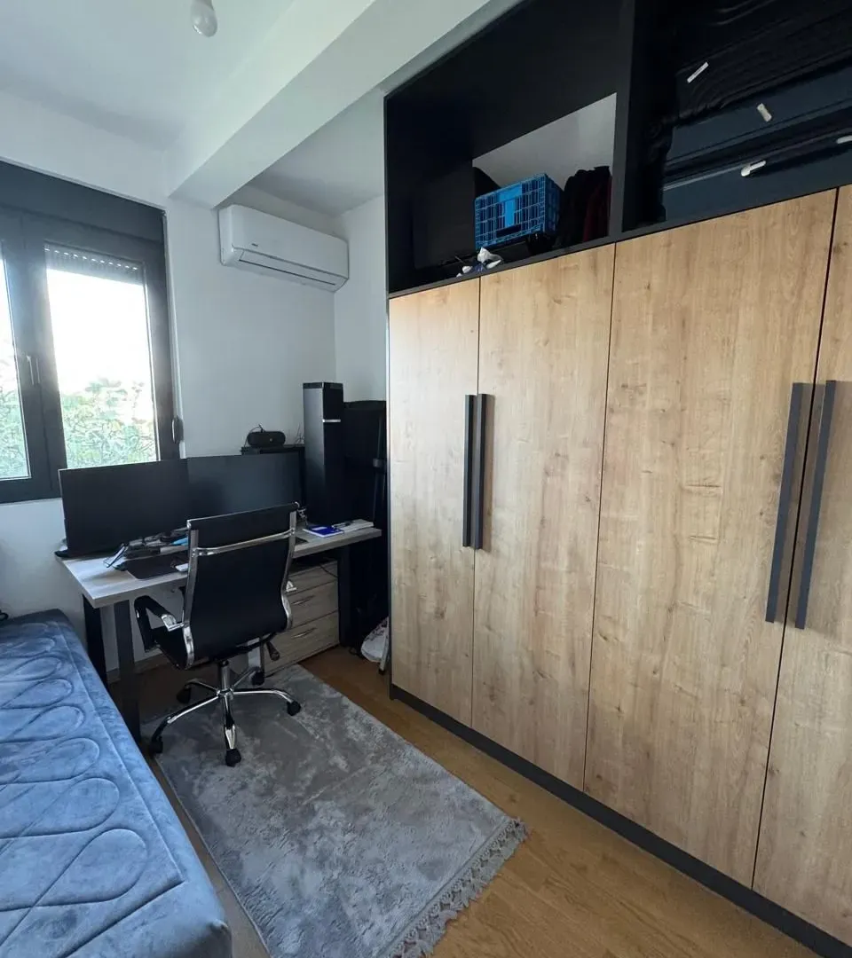 Prodaja, trosoban stan, 90m², Blok 9, Podgorica